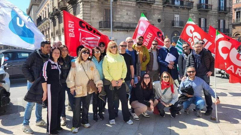 Crisi call center, la Regione Puglia convoca Enel e fornitori: “L'IA mina i nostri posti di lavoro” - Bari