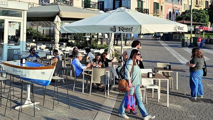 Immagine del post 8256 - Bari Torre a Mare più cara di Gallipoli: fino a mille euro a settimana per fittare villetta per l’estate - Bari