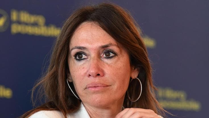 Assessora Starace indagata, a Vieste ebbe una consulenza da 96mila euro da Nobiletti: poi rinunciò - Bari