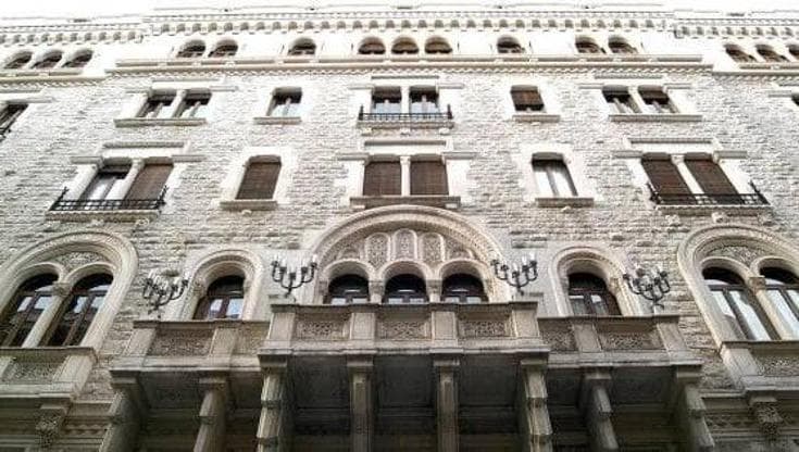 Immagine del post 21487 - Bari Truffe ad Aqp, domiciliari per l’avvocato Giuseppe Petruzzelli e interdizione per Andrea Meschisi - Bari