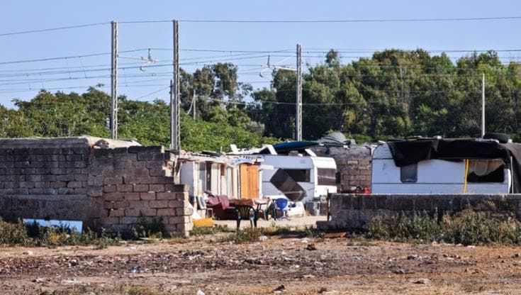 Immagine del post 22630 - Bari Bari, condominio di lusso al posto di case a luci rosse e campo rom abusivo: via ai lavori Costasud - Bari