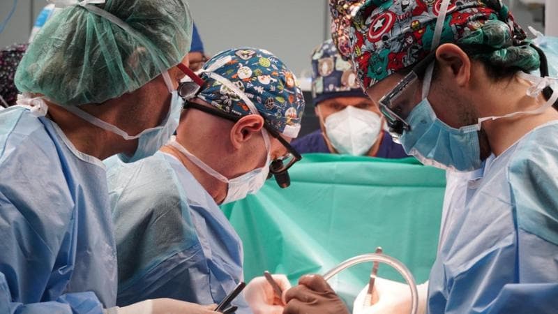 Ecco come funziona la “fabbrica dei cuori” del Policlinico: “Ogni volta una corsa contro il tempo” - Bari