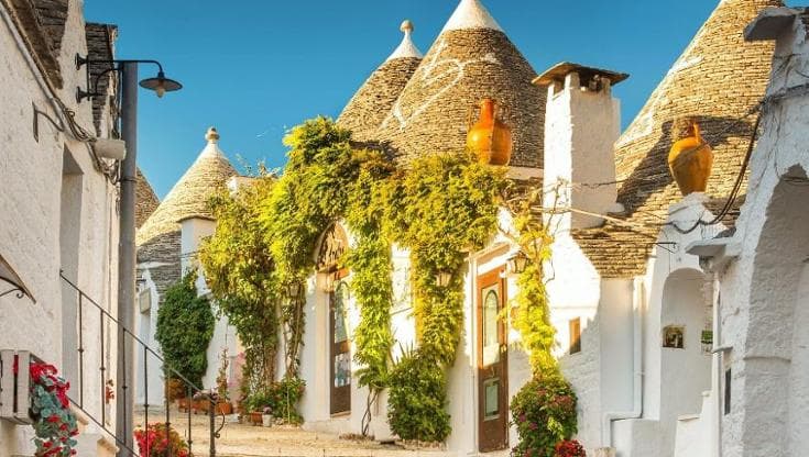 Immagine del post 5627 - Bari La Bbc incorona la Puglia: prima tra le mete europee da visitare nel 2025. Incantano cultura e cibo - Bari