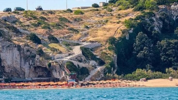 Immagine del post 19263 - Bari Gargano, l’appello del Wwf per Baia Zaiana: “Salviamo un paradiso selvaggio sfregiato dagli abusivi” - Bari