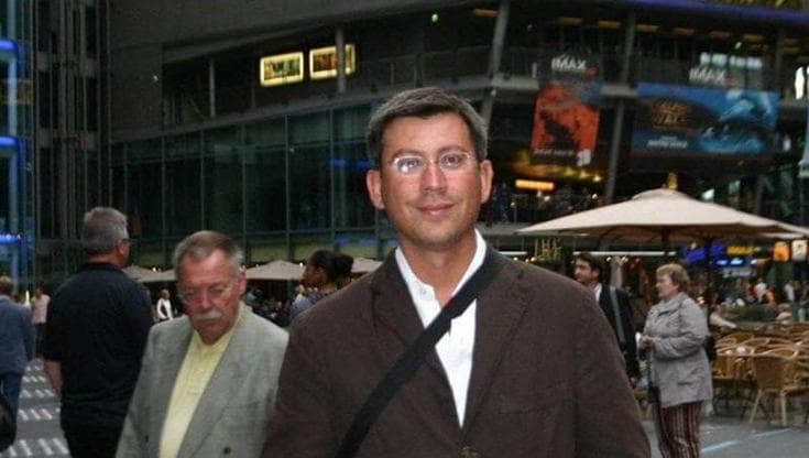Immagine del post 7050 - Bari Soldi per superare l’esame, UniBa sospende il professor Fabrizio Volpe dopo la condanna - Bari