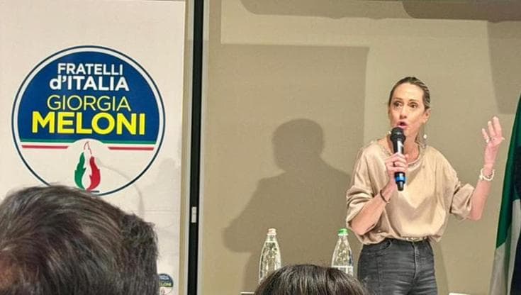 Immagine del post 20308 - Bari Arianna Meloni a Bari per i dissidi in FdI, solo sconfitte e 240 tessere: “Ora di fare i conti” - Bari