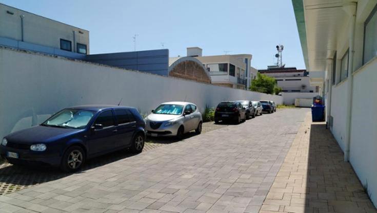 Immagine del post 8318 - Bari Clochard morto a Lecce, era appena arrivato dalla Germania. Imam Maroufi: “Sia data degna sepoltura” - Bari