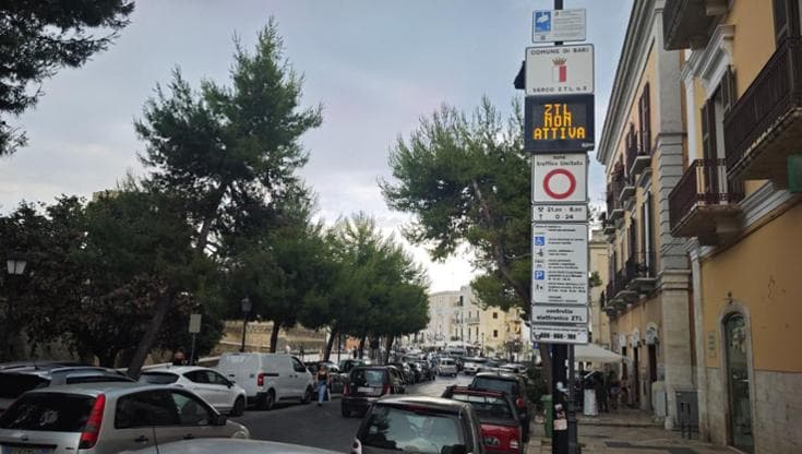 Immagine del post 21568 - Bari Ztl a Bari vecchia, dal 1° luglio attivo il varco del castello Svevo: “Stop alla sosta selvaggia” - Bari