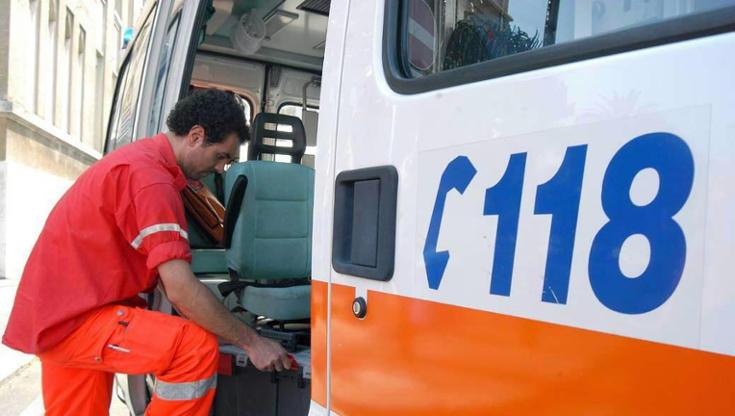 Brindisi, scooter finisce contro un’auto: muore un uomo di 62 anni sulla provinciale verso il mare - Bari
