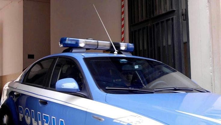 Barletta, ricettazione e riciclaggio: 16 arresti. Sigilli a cinque bar e una ditta di surgelati - Bari