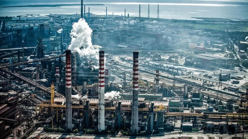 Immagine del post 15855 - Bari Taranto, incidente all'ex Ilva: muore un operaio precipitando dal quinto al quarto piano - Bari