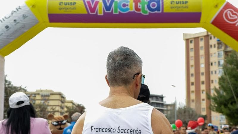 Immagine del post 19288 - Bari Vicicittà colora le strade di Bari, centinaia di runner in festa per l’edizione dedicata a Saccente - Bari