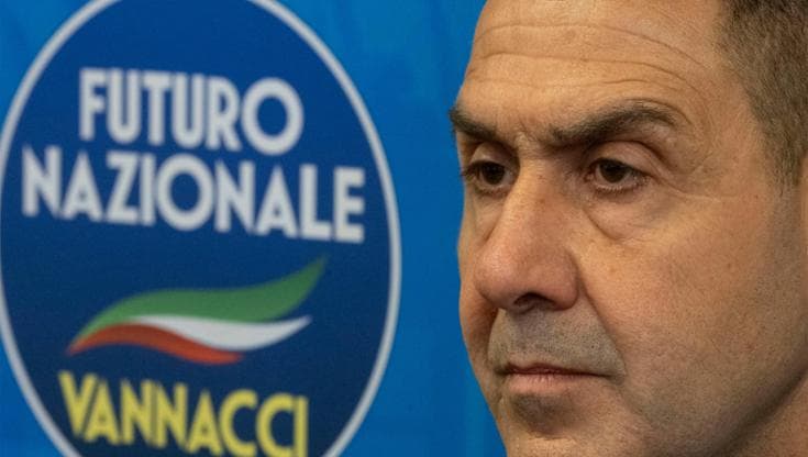 Immagine del post 19295 - Bari “Raccogliamo le firme contro la moschea”: a Foggia l’iniziativa del partito di Vannacci - Bari