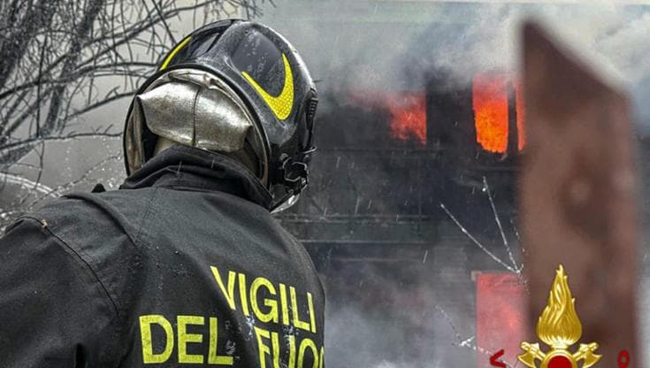 Immagine del post 20374 - Bari Bracciante muore carbonizzato nella roulotte in cui dormiva. La tragedia a Poggio Imperiale - Bari