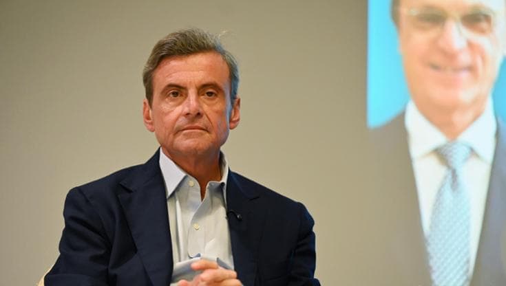 Immagine del post 25958 - Bari Calenda attacca Decaro: “In Puglia con lui non succede niente, è completamente scomparso” - Bari