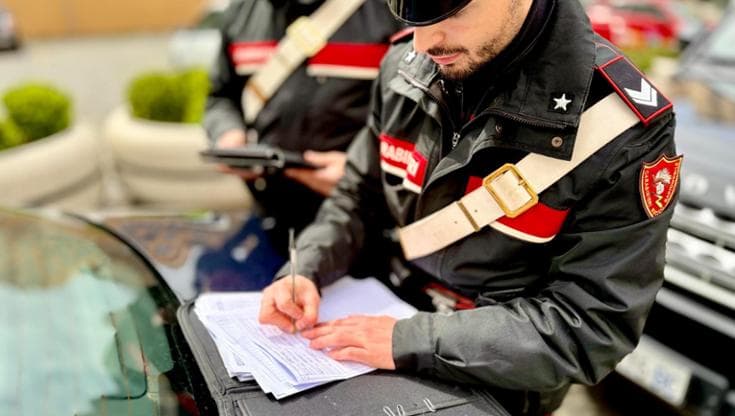 Immagine del post 13758 - Bari In fuga dalla comunità, rubano un'auto per trascorrere la notte a Gallipoli: indagati 4 minorenni - Bari
