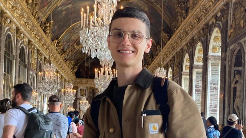 La passione per il racconto dell’arte premia il salentino Luca Maschio: “Ora lavoro su Carmelo Bene” - Bari