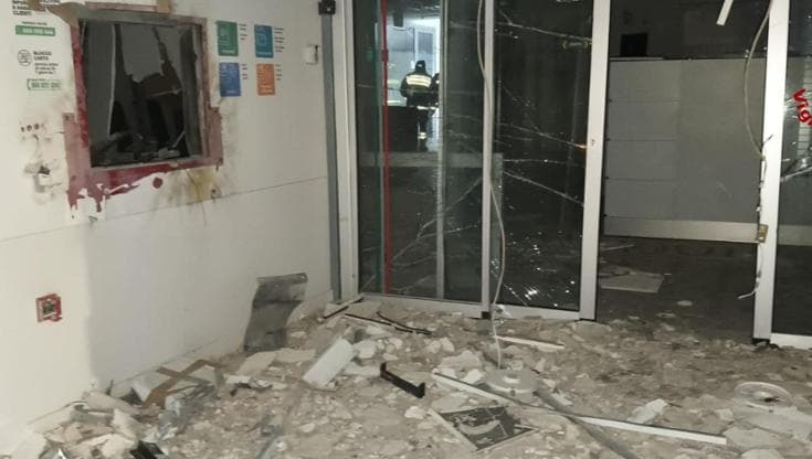 Boato a Triggiano, assaltato un bancomat: è il terzo attentato in pochi mesi - Bari