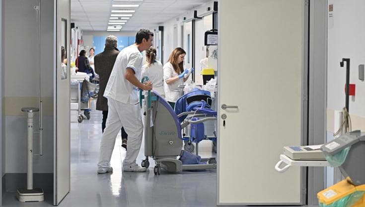 Immagine del post 18264 - Bari Buco della sanità da 369 milioni, la Regione blocca assunzioni e consulenze alle Sanitaservice - Bari