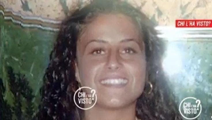 Scomparsa Roberta Martucci, non sono della ragazza scomparsa nel 1999 i resti trovati in spiaggia - Bari