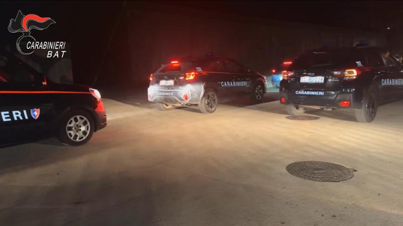 Immagine del post 23856 - Bari Trani, ragazzo di 18 anni è morto accoltellato dopo una rissa in piazza tra due comitive - Bari