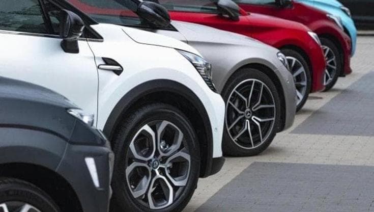 Assicurazioni intestate a un automobilista a sua insaputa, nei guai ditte di noleggio: 10 indagati - Bari