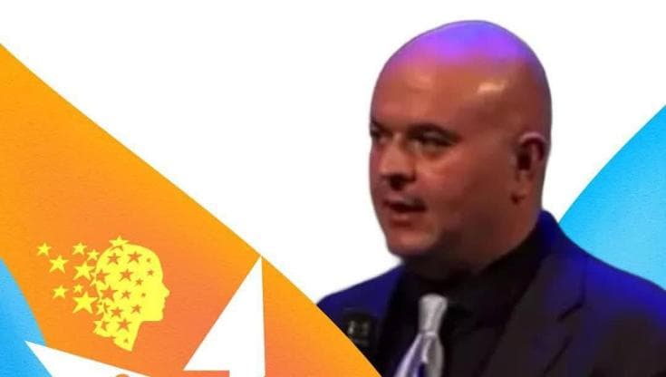 Immagine del post 15953 - Bari Prof di sostegno di Foggia tra i 10 finalisti del Global Teacher Prize. Alfonso Filippone: “Confuso” - Bari