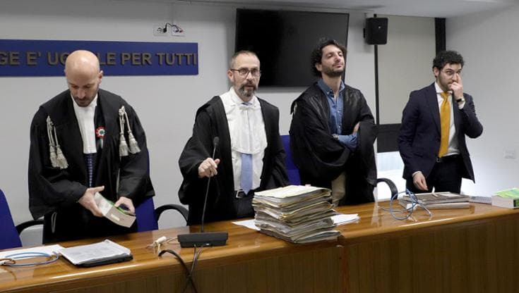 CasaPound, tre anni per evitare la prescrizione. Anche Forza Italia evoca lo scioglimento - Bari