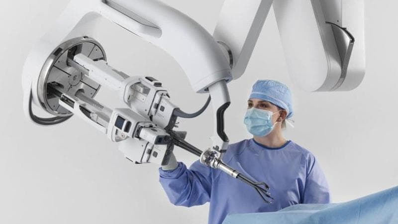 Immagine del post 3869 - Bari Robot chirurgici e restyling di 14 sale operatorie: al Policlinico di Bari investiti 20 milioni - Bari