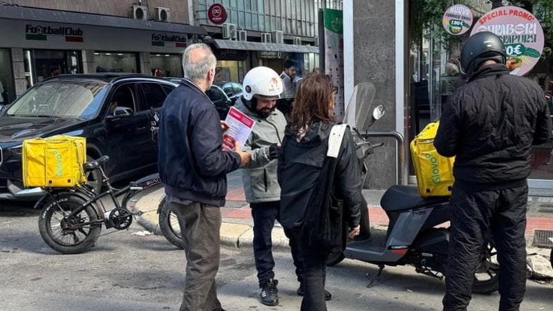Immagine del post 18296 - Bari Rider in presidio anche a Bari dopo le inchieste: “Vogliamo il contratto, basta sfruttamento” - Bari