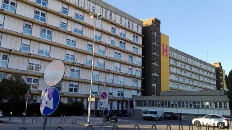 Immagine del post 19372 - Bari Operato alla tibia per una frattura, ragazzo di 17 anni muore per una complicanza: aperta inchiesta - Bari