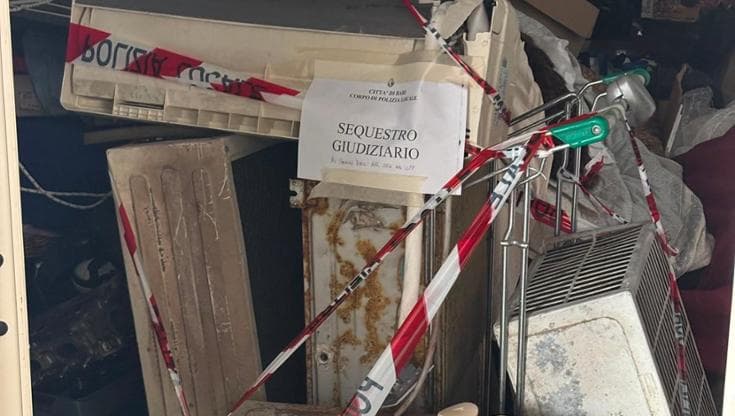 Immagine del post 23918 - Bari Bari, scoperti rifiuti accatastati in una cantina: denunciato titolare di un’impresa edile - Bari