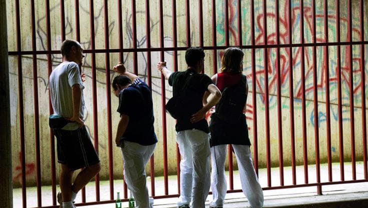 Immagine del post 23893 - Bari “Abbiamo le mani nel fuoco”: Andria e Trani temono la vendetta dopo l’accoltellamento in piazza - Bari