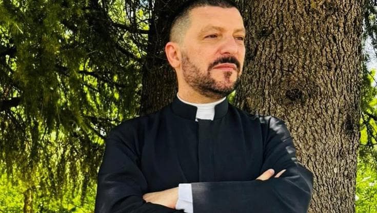 Don Vito Martinelli si difende con il gip su accuse di abusi su un parrocchiano: “Sono innocente” - Bari