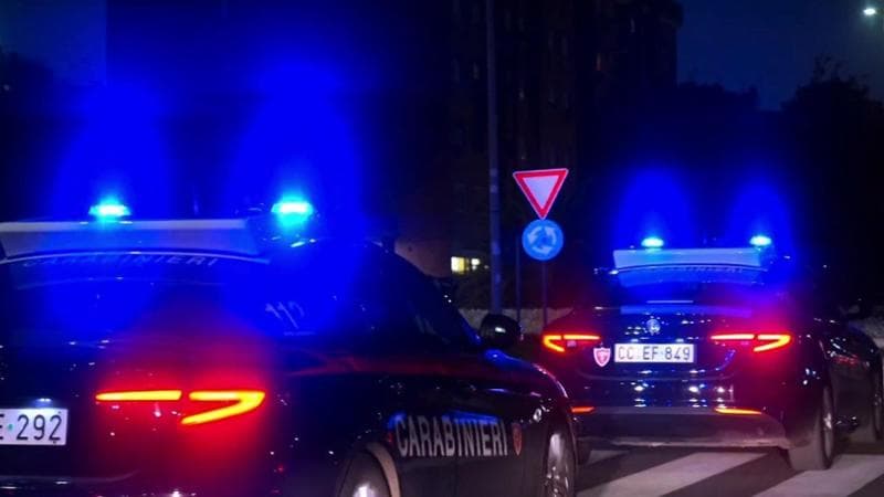 Muore a 69 anni investito da un’auto a due chilometri da Altamura: camminava a bordo strada - Bari