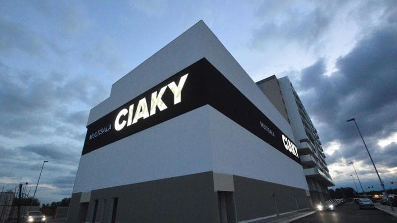 Immagine del post 15985 - Bari Addio al cinema Ciaky, cantiere per il centro direzionale ma una delle nove sale resterà aperta - Bari