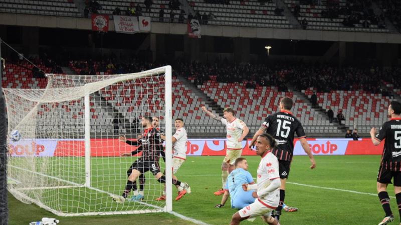 Immagine del post 2082 - Bari Bari all’ultimo respiro, un autogol salva i biancorossi al 93esimo: è 1-1 con la Cremonese - Bari