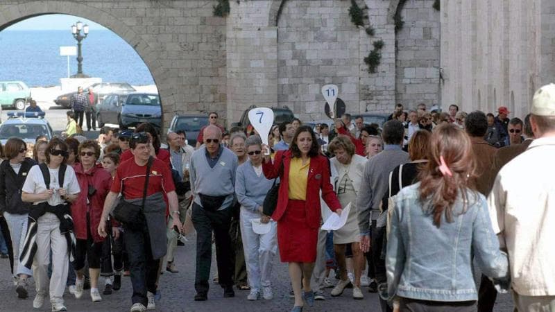 Immagine del post 2052 - Bari Bari vecchia, guerra dell’acqua: esplode la rivolta dei turisti - Bari