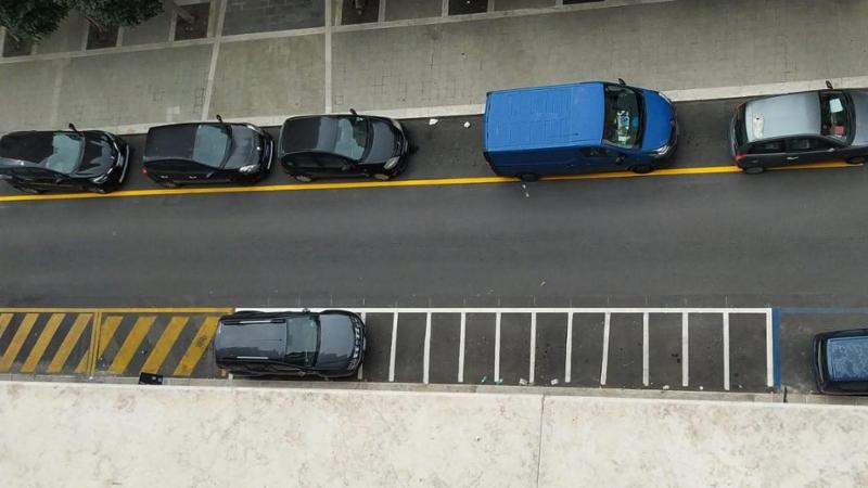 Immagine del post 3930 - Bari Bari, otto posti auto riservati agli uffici del Comune: protestano i residenti di via Tenente Casale - Bari