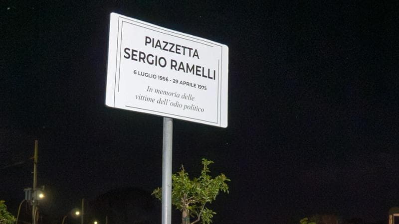 Immagine del post 3948 - Bari Lecce intitola piazza a Sergio Ramelli, protestano le associazioni: “Vasta toponomastica di destra” - Bari