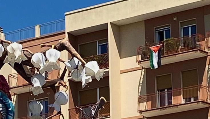 Immagine del post 7238 - Bari Via la bandiera della Palestina per il giro d’Italia, la Questura: “Un invito dopo alcune proteste” - Bari