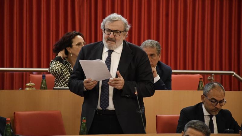 Immagine del post 8487 - Bari Regione, la maggioranza di Emiliano si è liquefatta: 25 consiglieri su 50. M5s verso l’opposizione - Bari