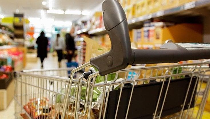 Immagine del post 26052 - Bari Olio alieno nei supermercati, stretta contro le frodi: a Bari via ai controlli con tecnici e vigili - Bari
