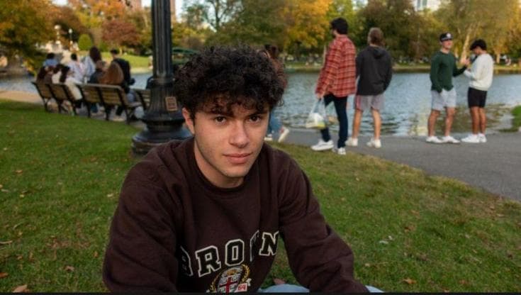 Immagine del post 14950 - Bari “Ero alla Brown university, il killer ha urlato e poi ha fatto fuoco: ha ucciso studenti come me” - Bari