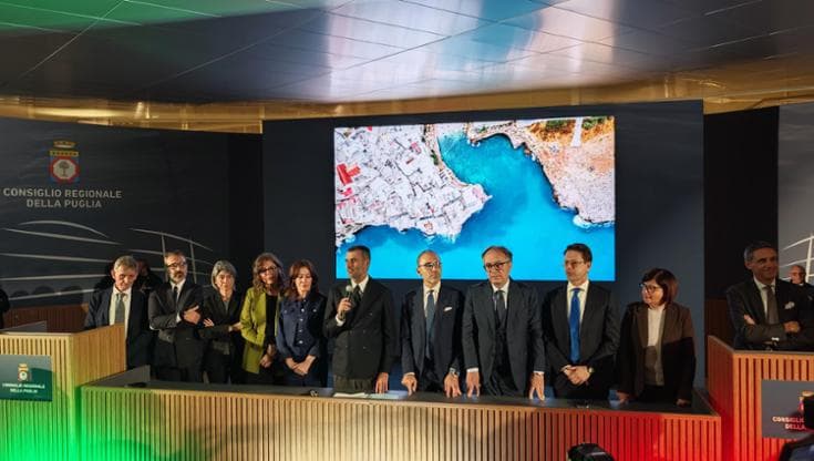 Immagine del post 16059 - Bari Decaro nomina la giunta: chi sono i dieci assessori, quattro donne e due esterni. Emiliano è fuori - Bari