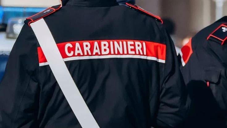 Immagine del post 18332 - Bari Uomo gambizzato a Mesagne, soccorso dai carabinieri: indagini in corso - Bari