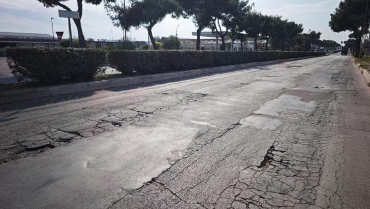 Immagine del post 20531 - Bari Strade e marciapiedi dissestati a Bari, cento infortuni da inizio anno: sono costati già 60mila euro - Bari