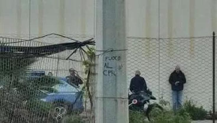 “Noi operatori del 118 ostaggi del Centro permanenza per il rimpatrio. Lavoriamo sotto stress” - Bari