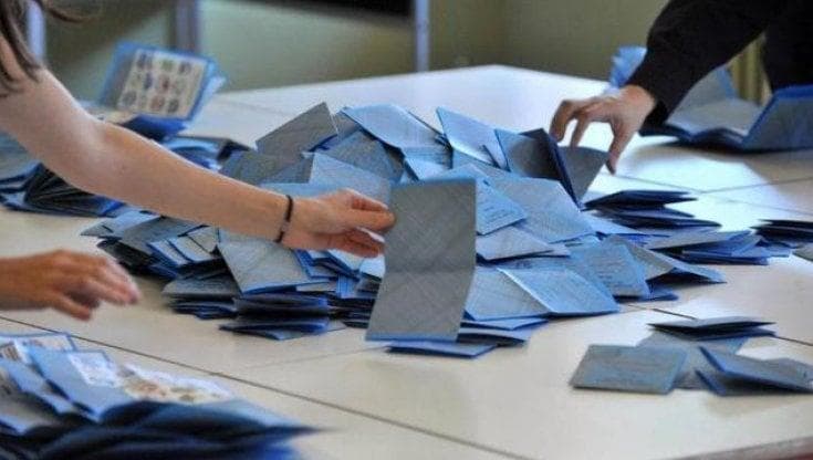 Immagine del post 16099 - Bari Sindaco per due voti, il Tar annulla le elezioni a Lesina: la sfidante sconfitta vince il ricorso - Bari