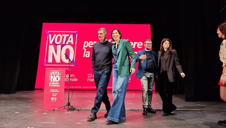 Immagine del post 17287 - Bari Schlein a Bari per il No, Emiliano grande assente: “Come magistrato non potevo” - Bari